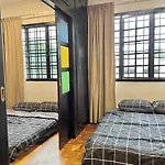 Corner Villa Tmn Daya Near Mount Austin Jb
