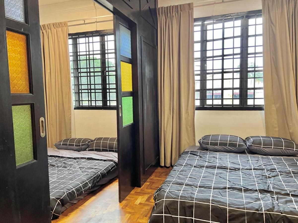Villa Corner Tmn Daya Near Mount Austin Jb Johor Bahru